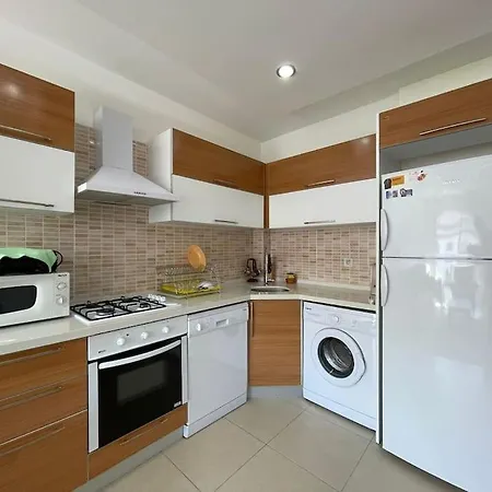 Diamond Apartment *